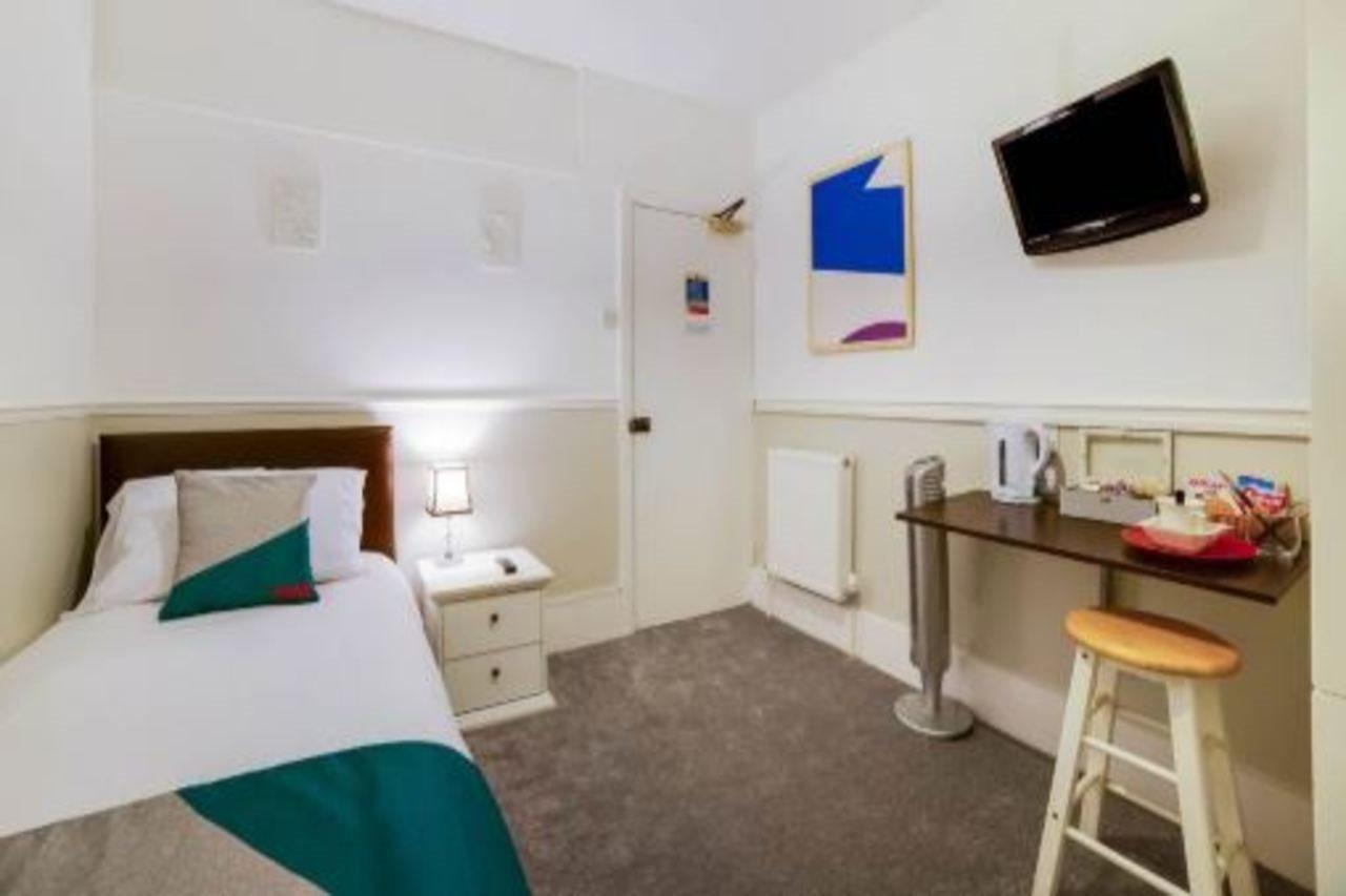 Airport Lodge Farnborough  Kültér fotó